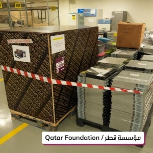معدات مختبرية، أجهزة شبكات، معدات روبوتات، وأجهزة صناعية